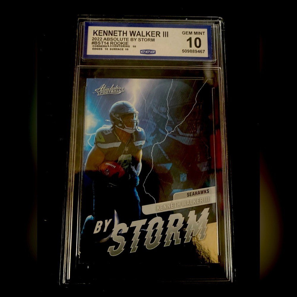 2022 Panini Absolute - By Storm Spectrum Red #BST-14 Kenneth Walker III